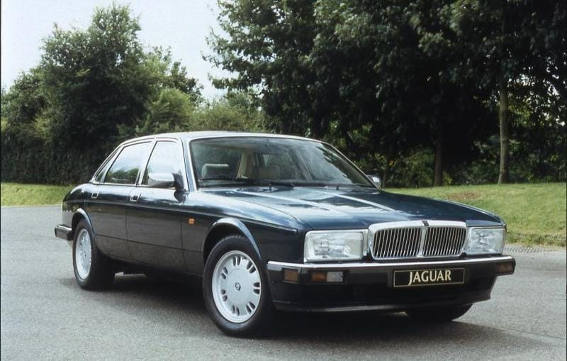 Jaguar XJ40