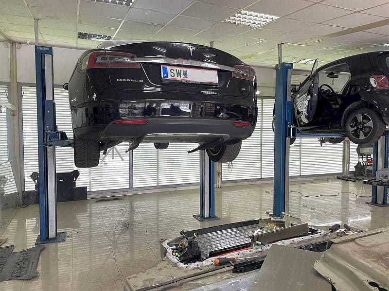Tesla Model S 600 tys km