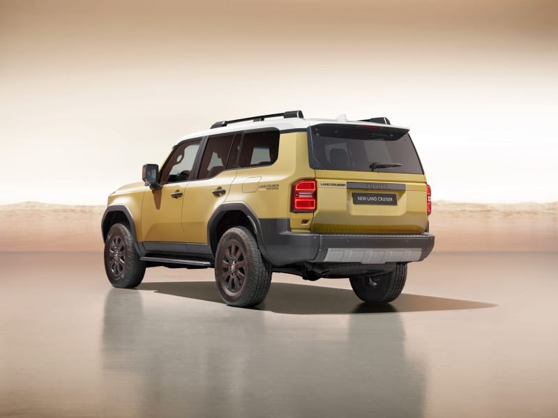 2024 Toyota Land Cruiser Prado First Edition