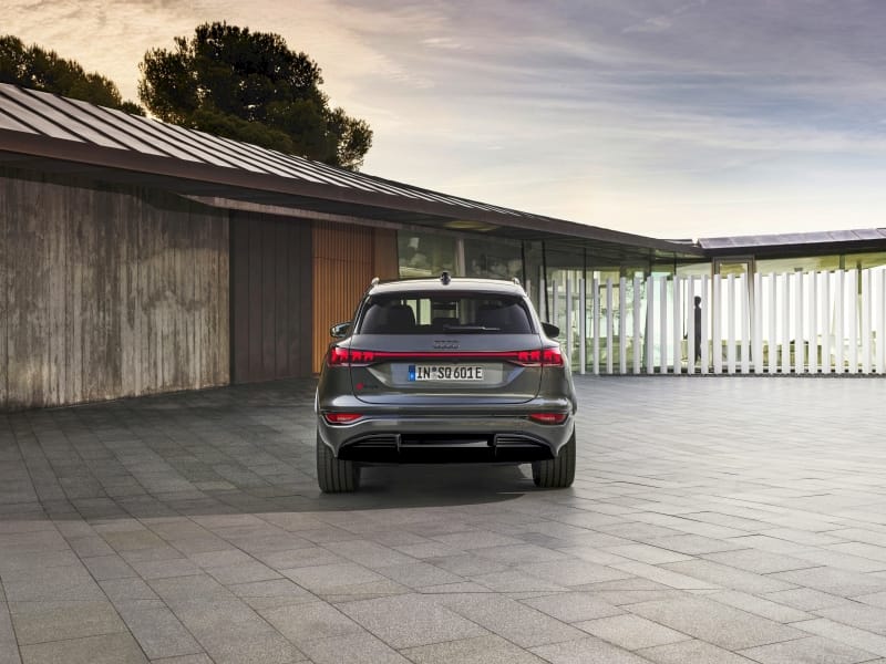 Audi Q6 e-tron - tył