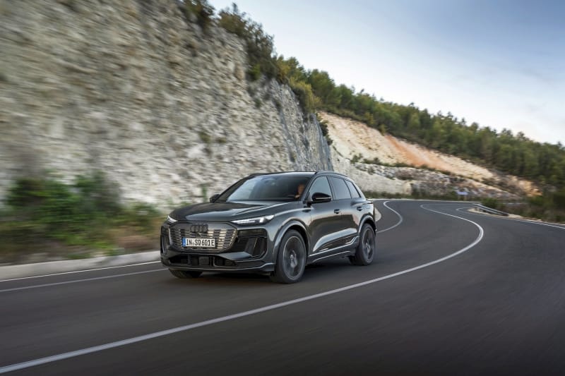 Audi Q6 e-tron - przód