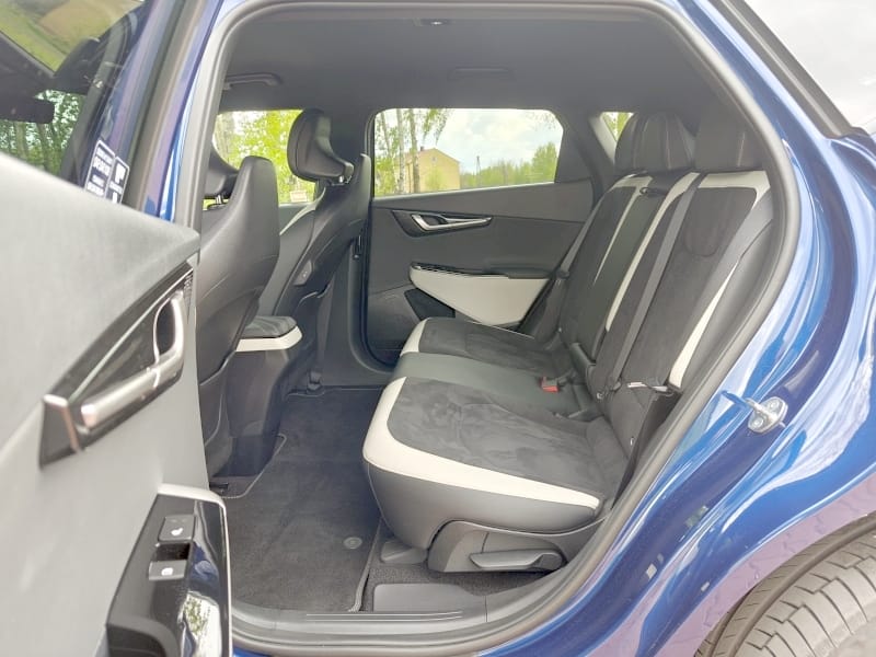 2024 Kia EV6 AWD - kanapa