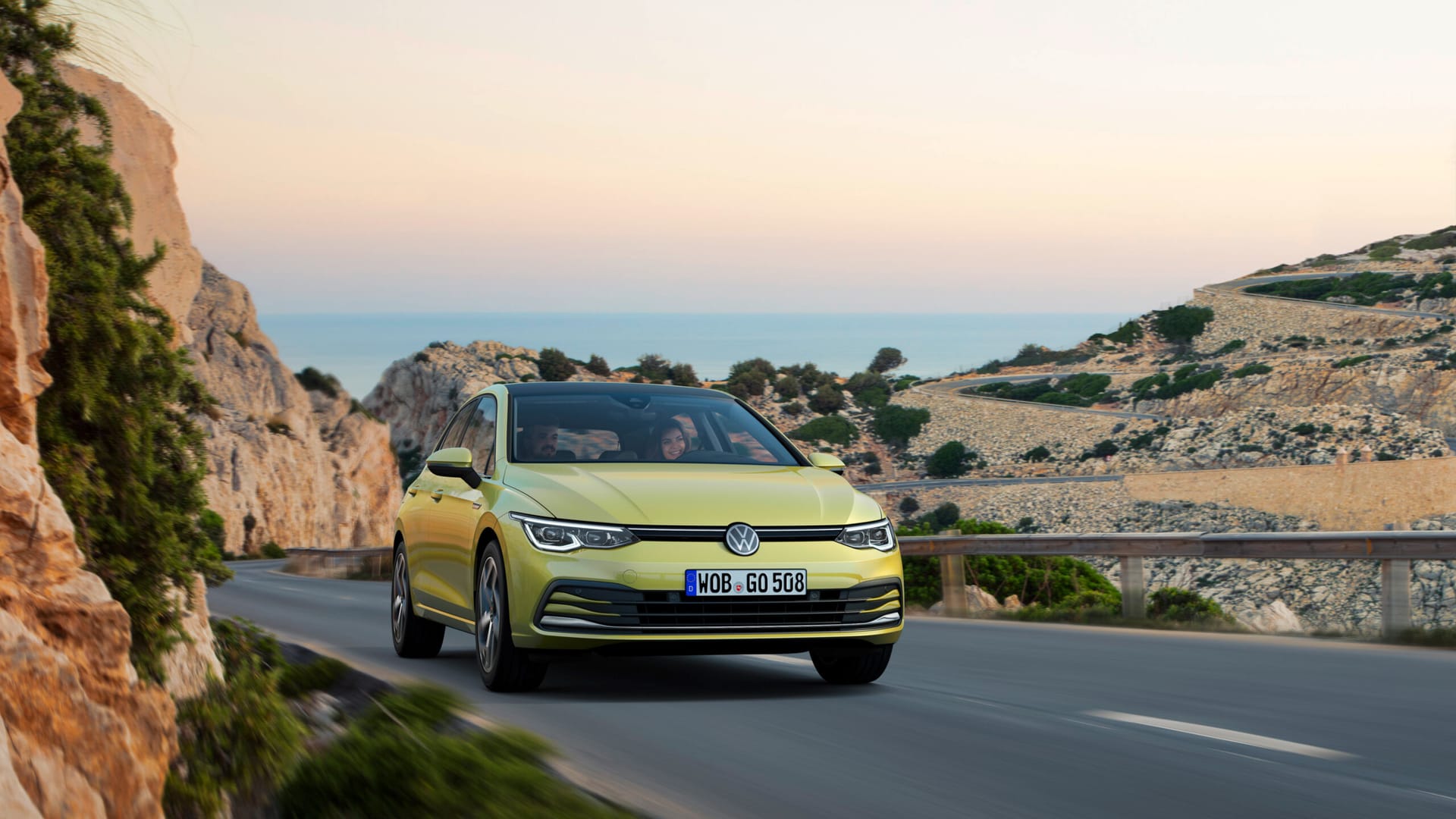 VW Golf VIII przód