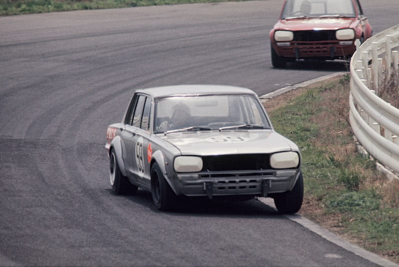 Nissan Skyline GT-R przód