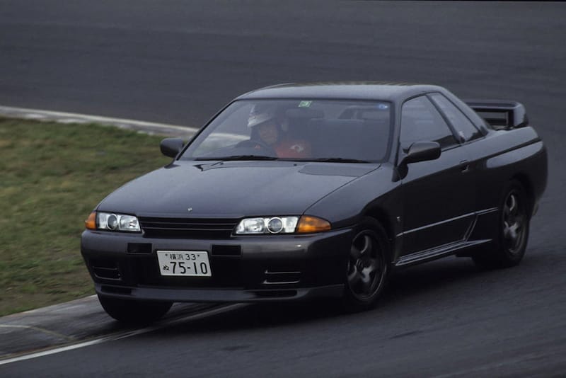 Nissan Skyline GT-R przód