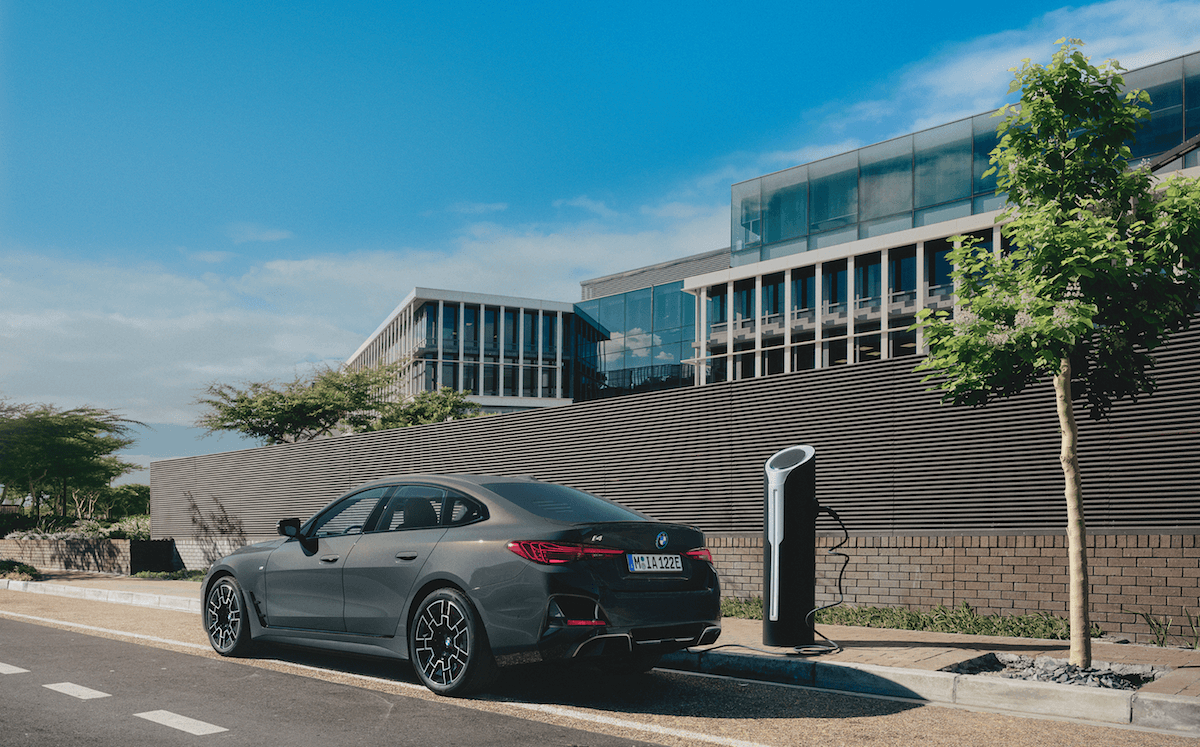 CARNET BMW i4