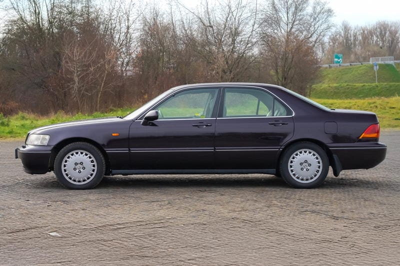 Honda Legend III (EK9)