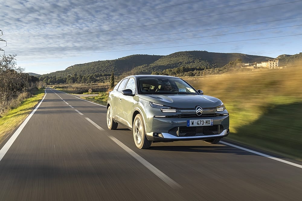 2025 Citroen C4 Hybrid