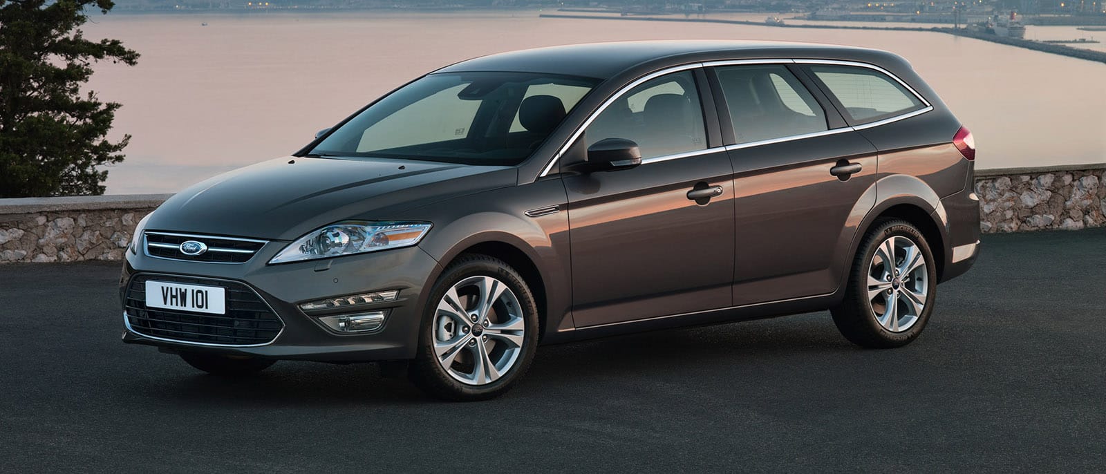 Ford Mondeo_01