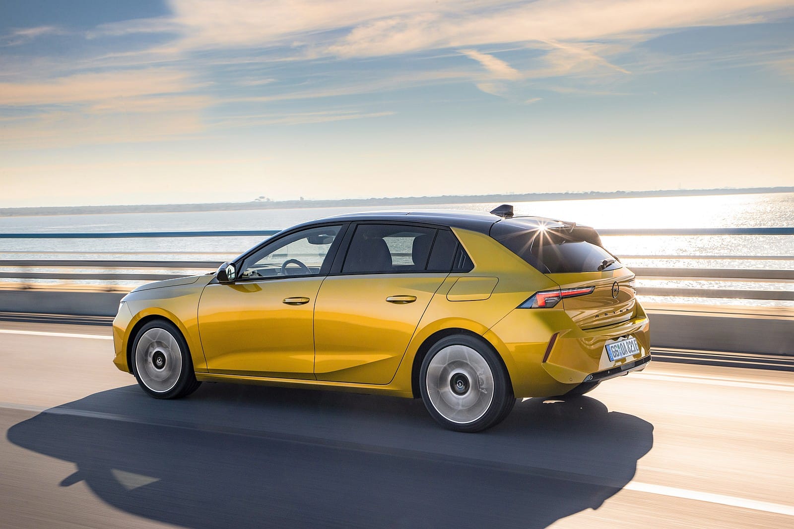 Nowy Opel Astra Plug-in Hybrid