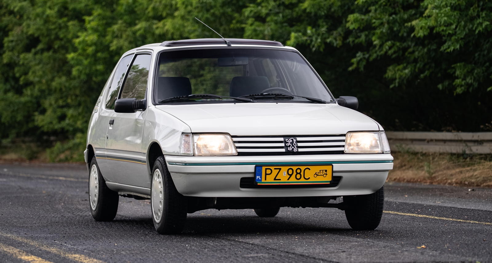 Peugeot 205