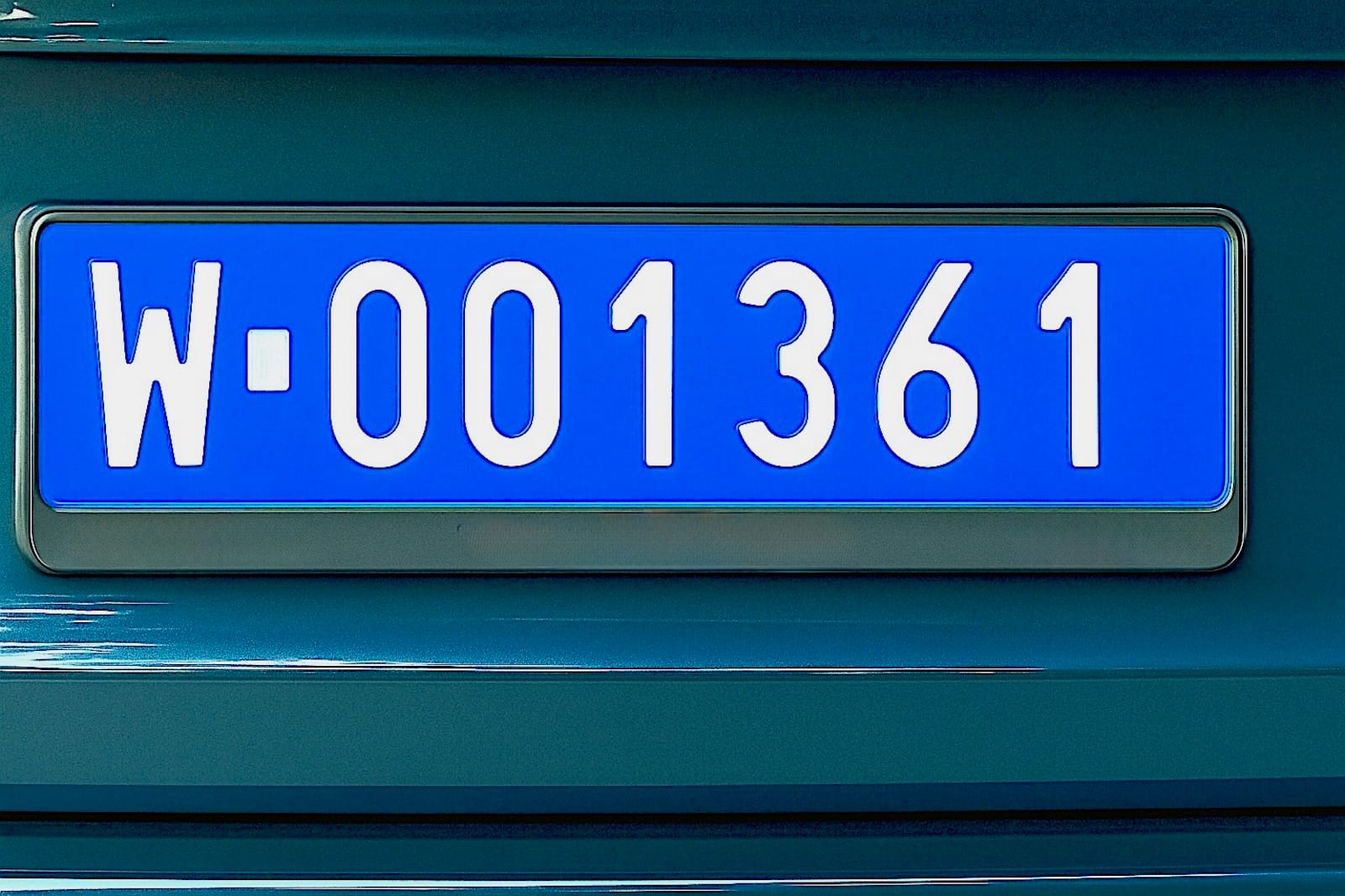 auto dyplomatyczne
