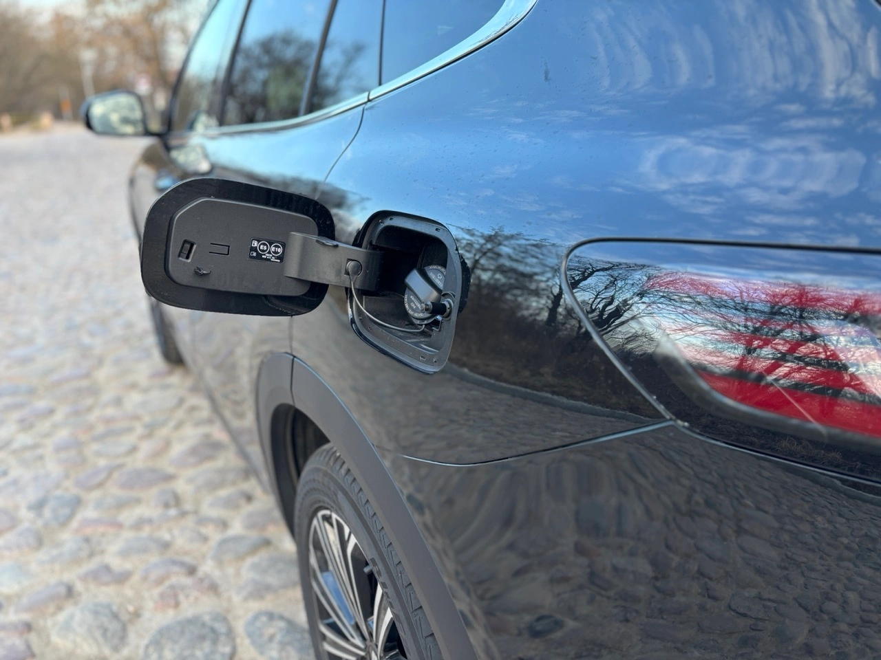 Geely Starray EM-i