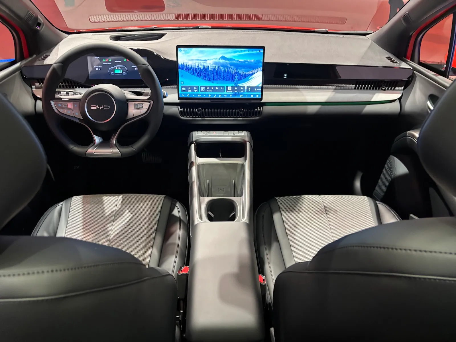 BYD Dolphin G DM-i
