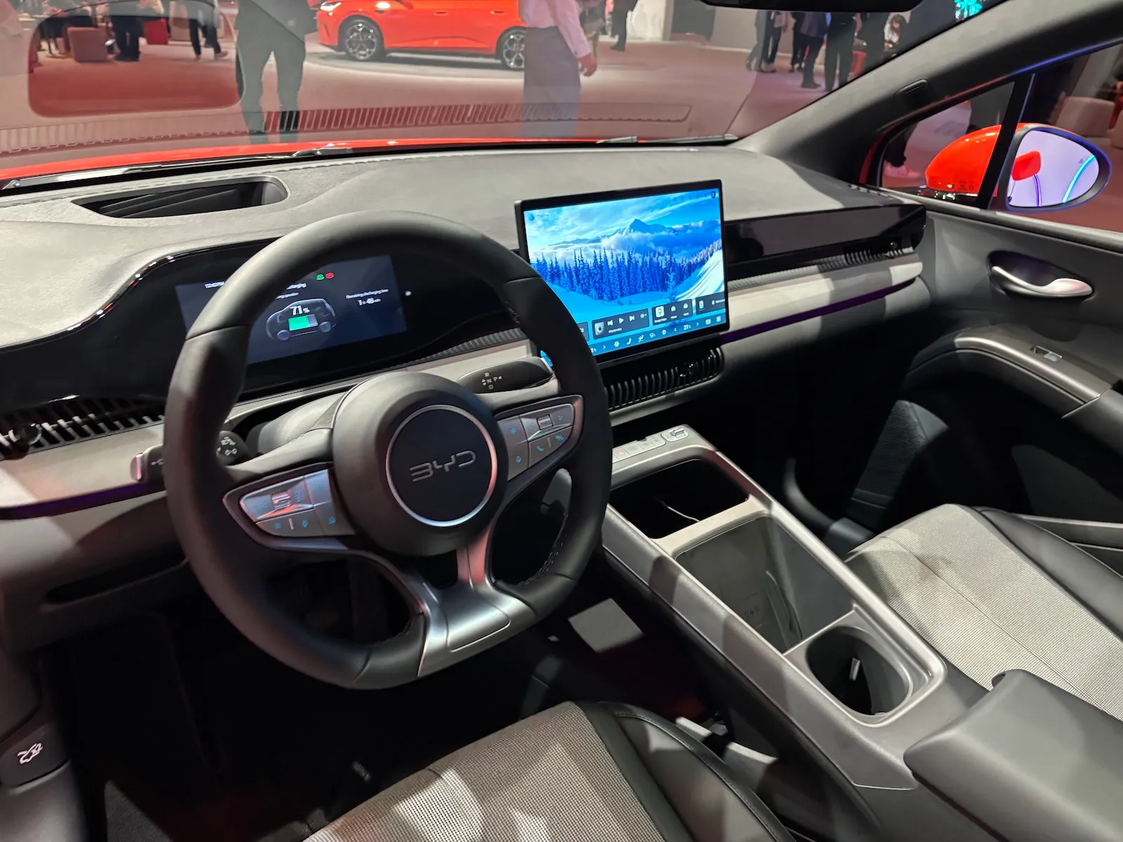 BYD Dolphin G DM-i