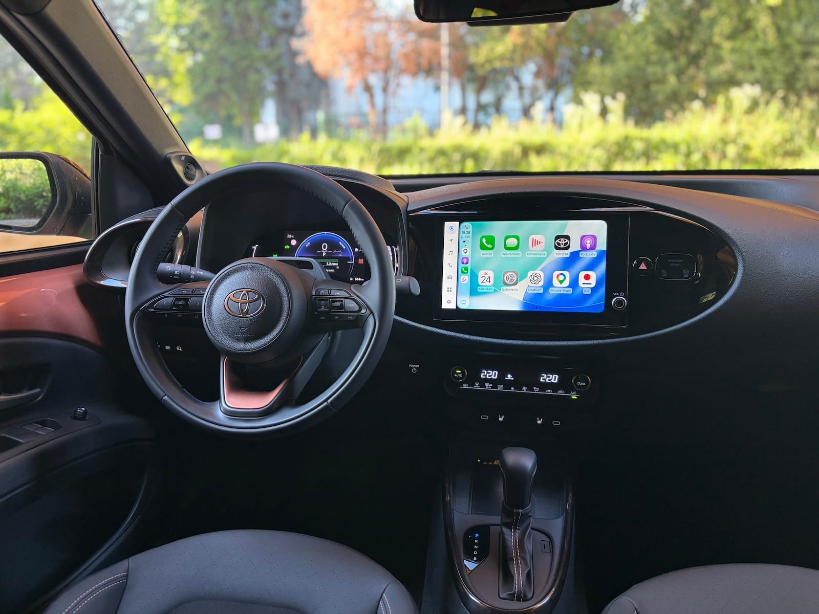 deska rozdzielcza Toyota Aygo X