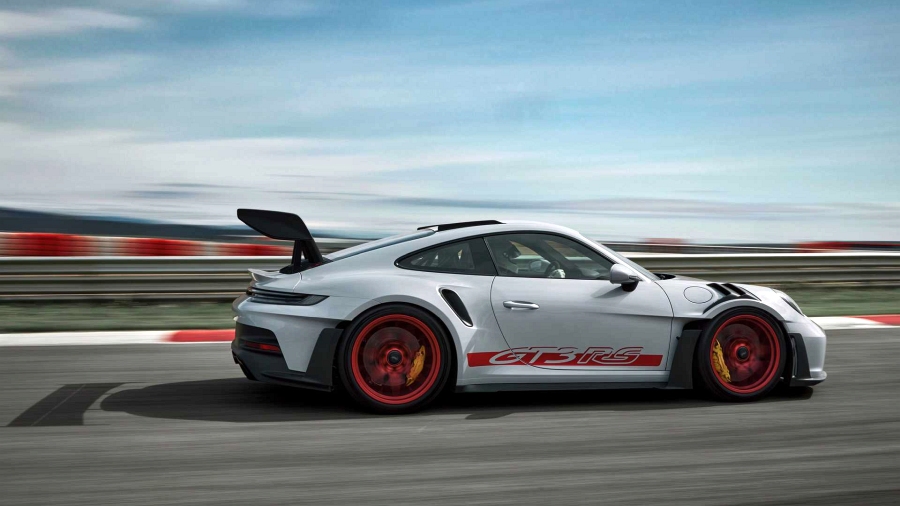 2023 Porsche 911 GT3 RS (1)