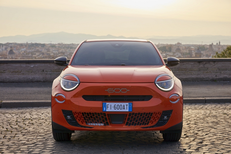 2024 Fiat 600e La Prima