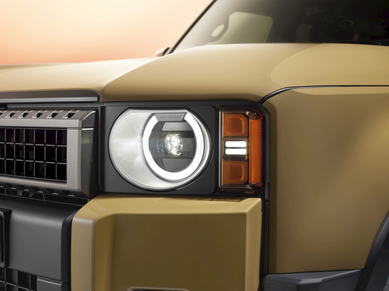Nowa Toyota Land Cruiser 250 - przód