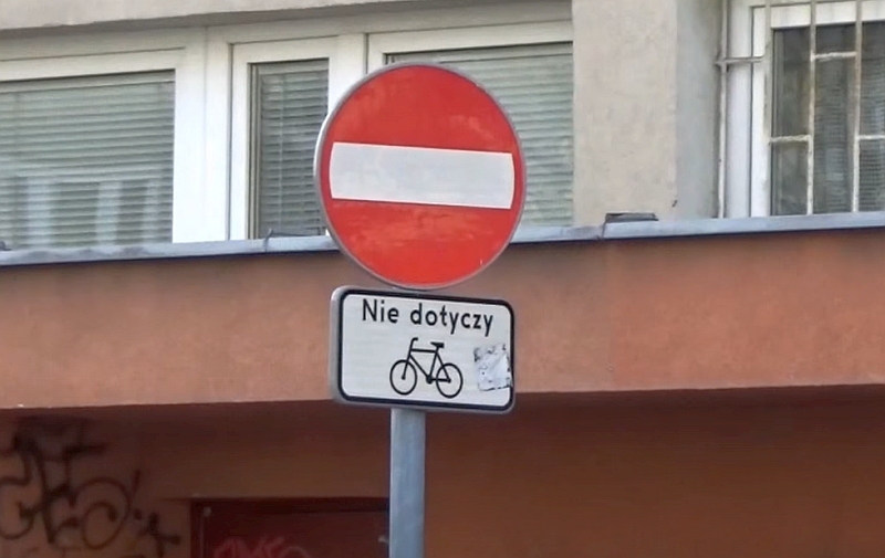 jazda rowerem pod prąd