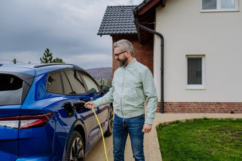 ładowanie auto elektryczne skoda