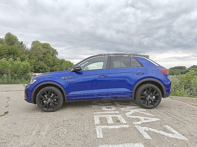 Volkswagen T-Roc 1.5 TSI DSG - bok