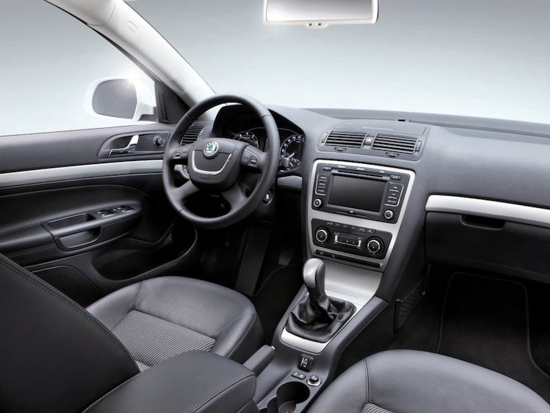 Skoda Octavia II polift