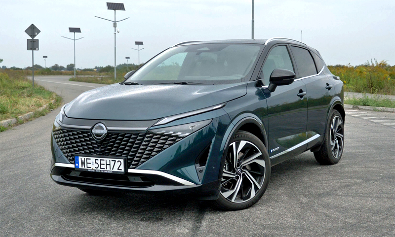 Nissan Qashqai przód lewy