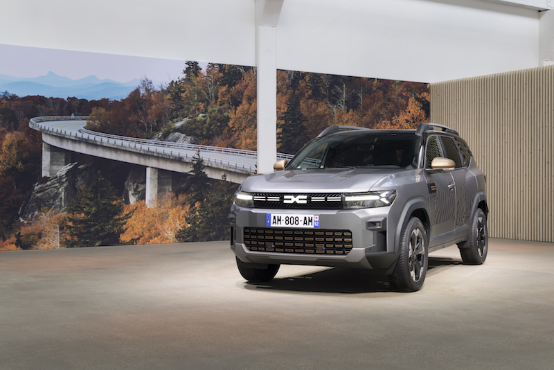Dacia Bigster przód