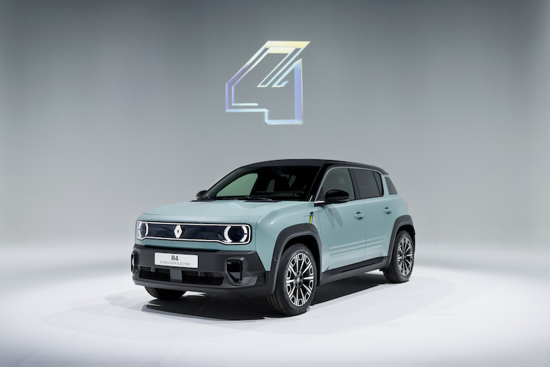 2025 Renault 4 przód bok