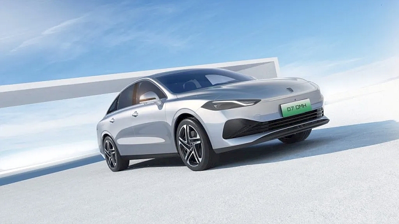 Roewe D7 DMH