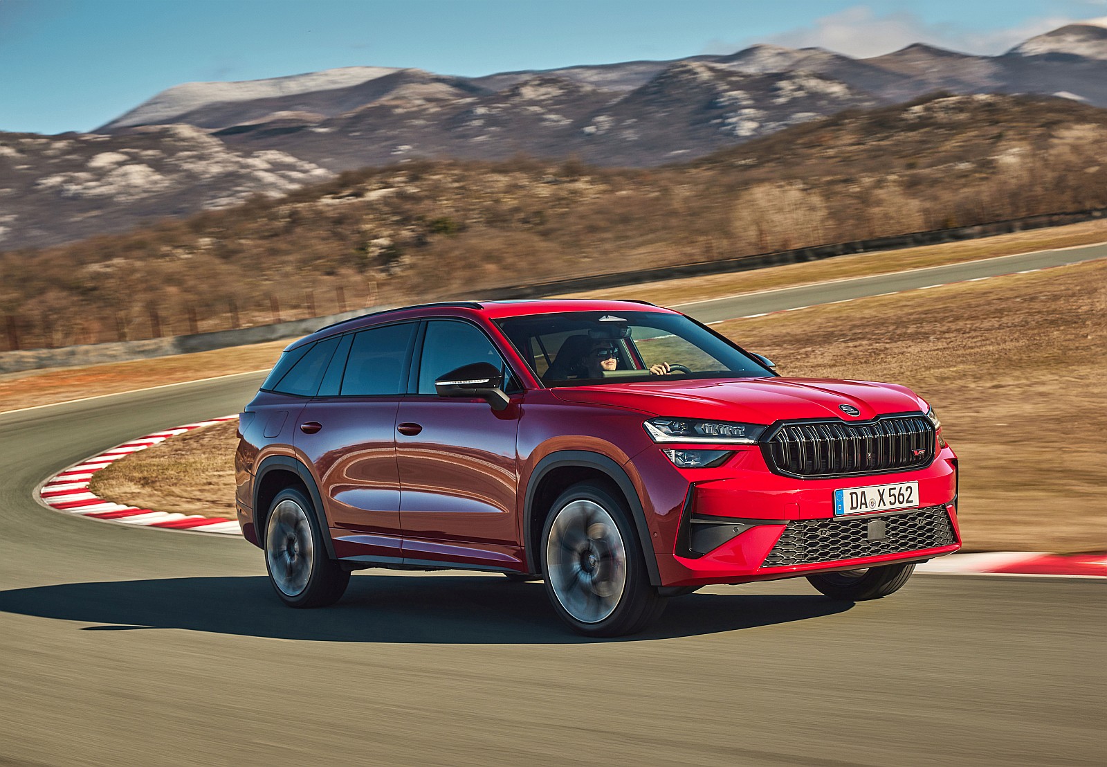 2025 Skoda Kodiaq RS - przód