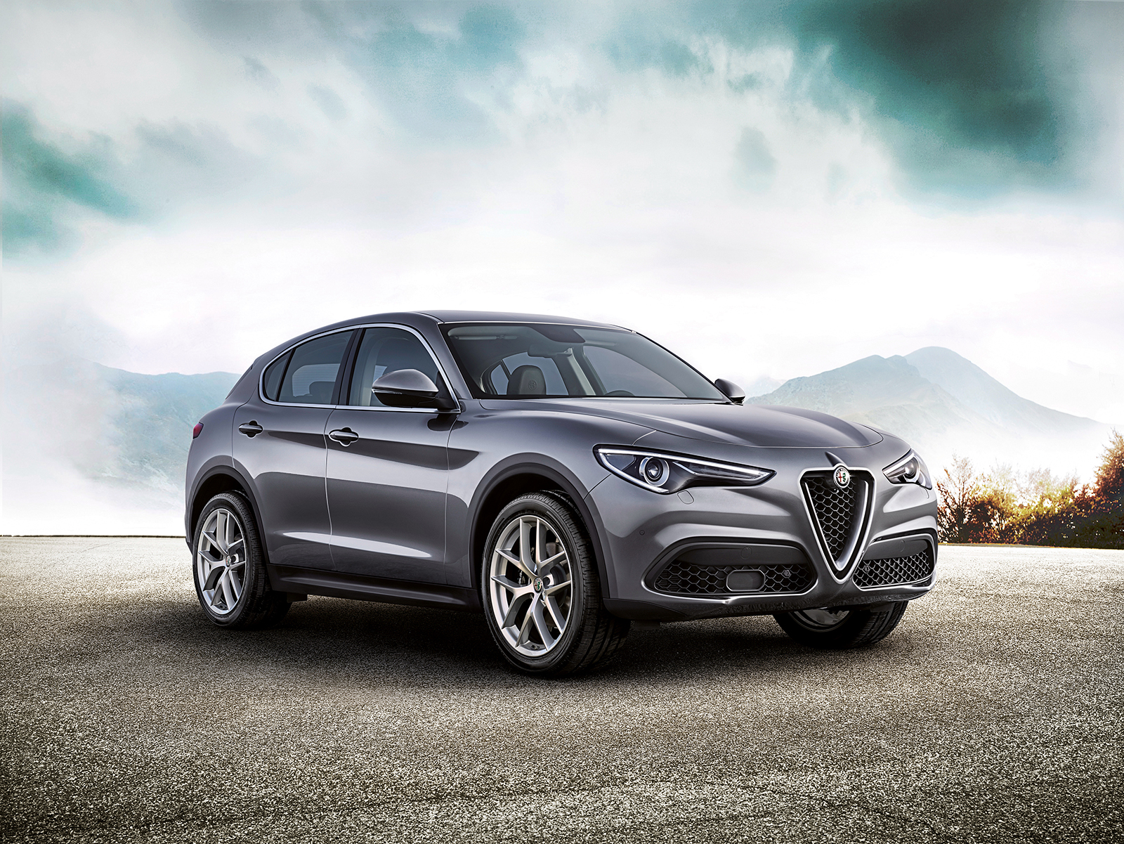 Alfa Romeo Stelvio przód przed fl