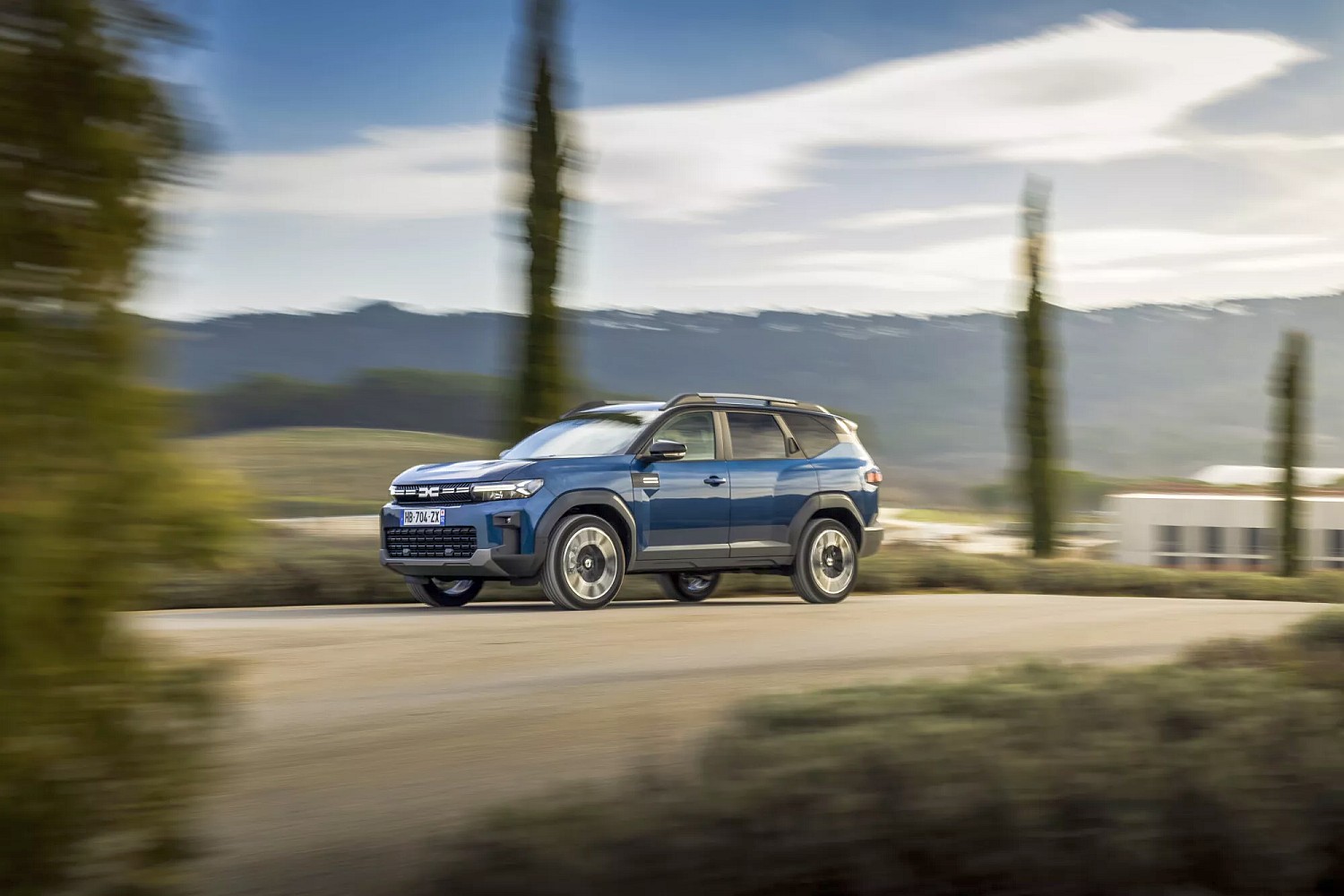 Dacia Bigster - przód