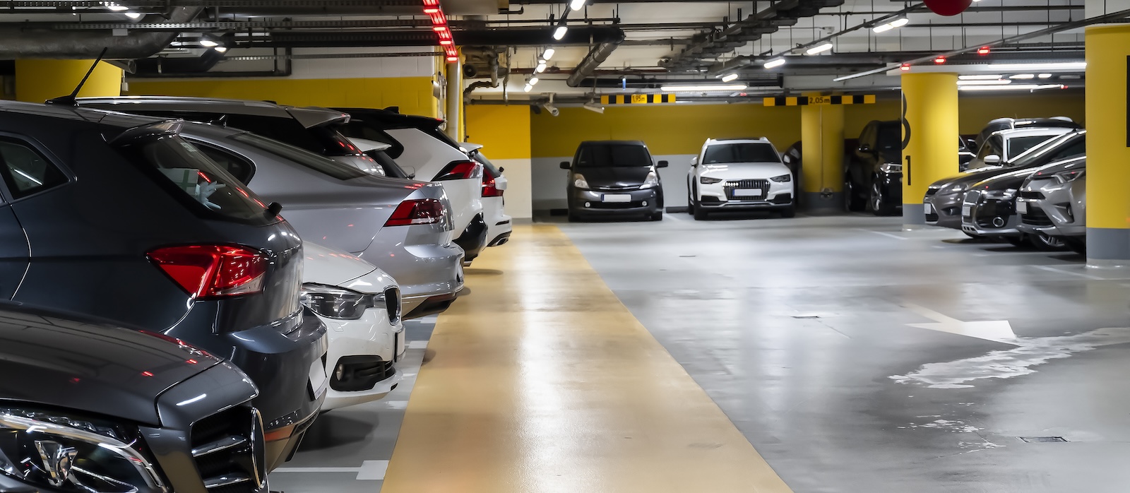 parking podziemny