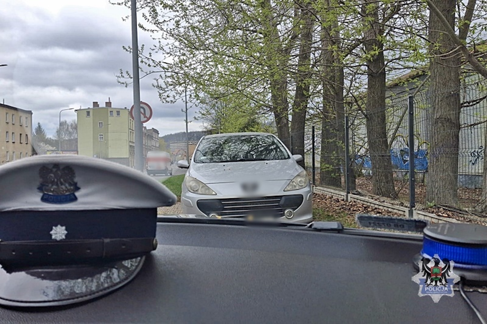 radiowóz auto kontrola drogowa
