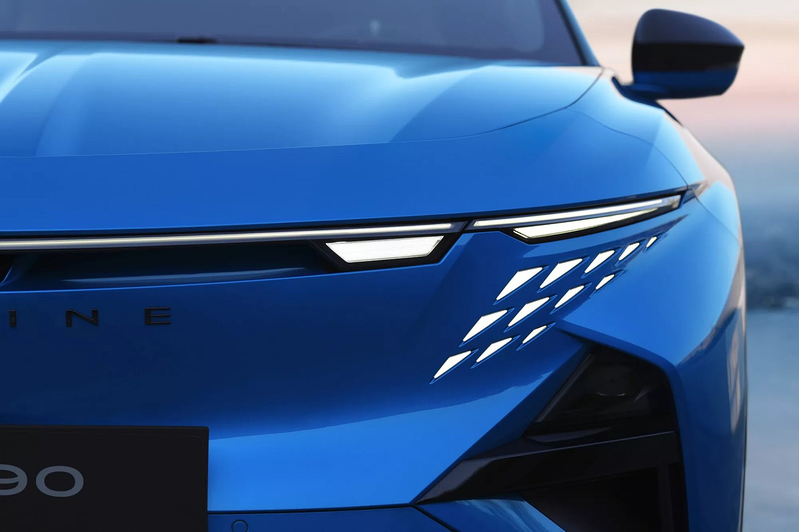 Alpine A390