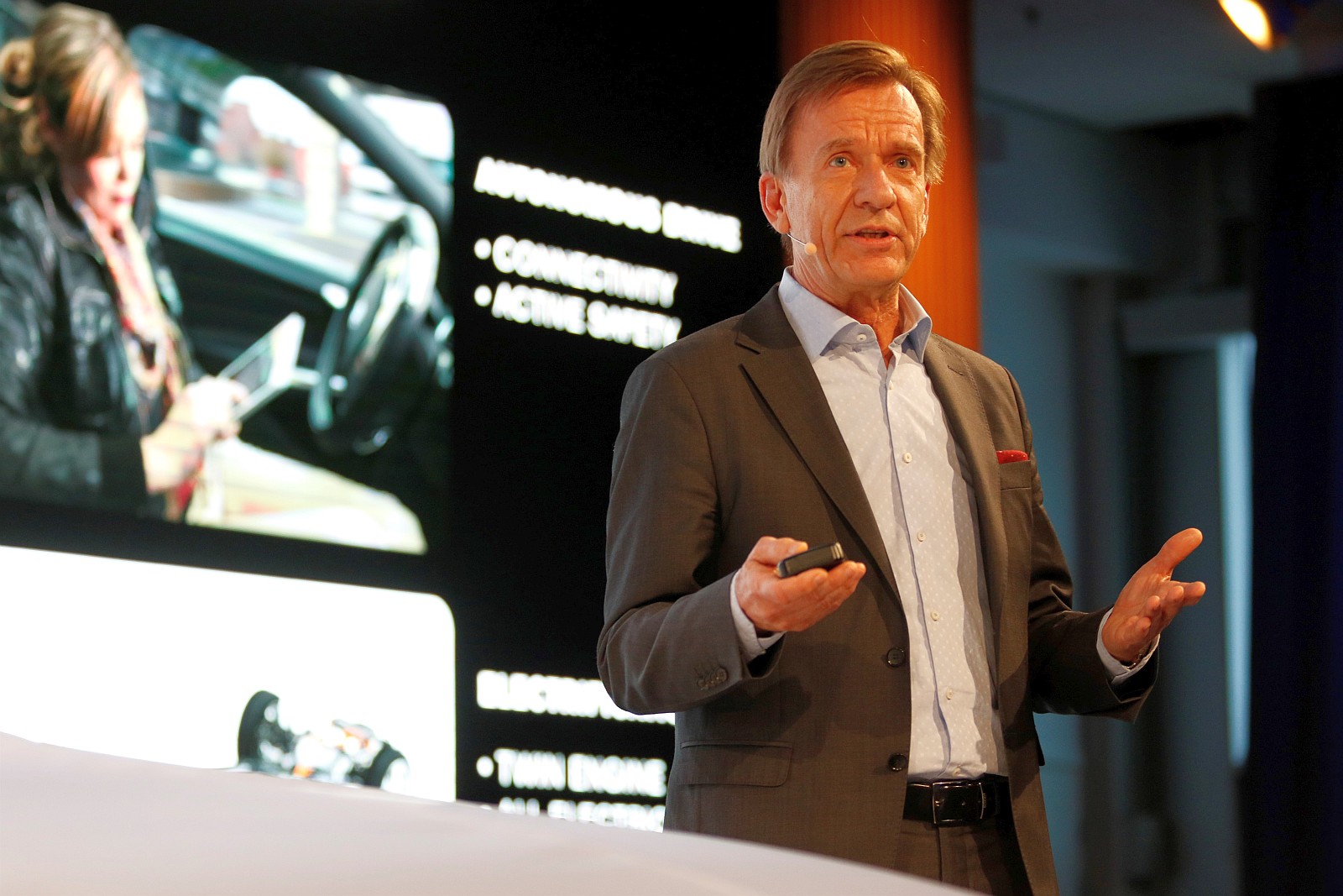Håkan Samuelsson - upadek zchodnich firm, volvo