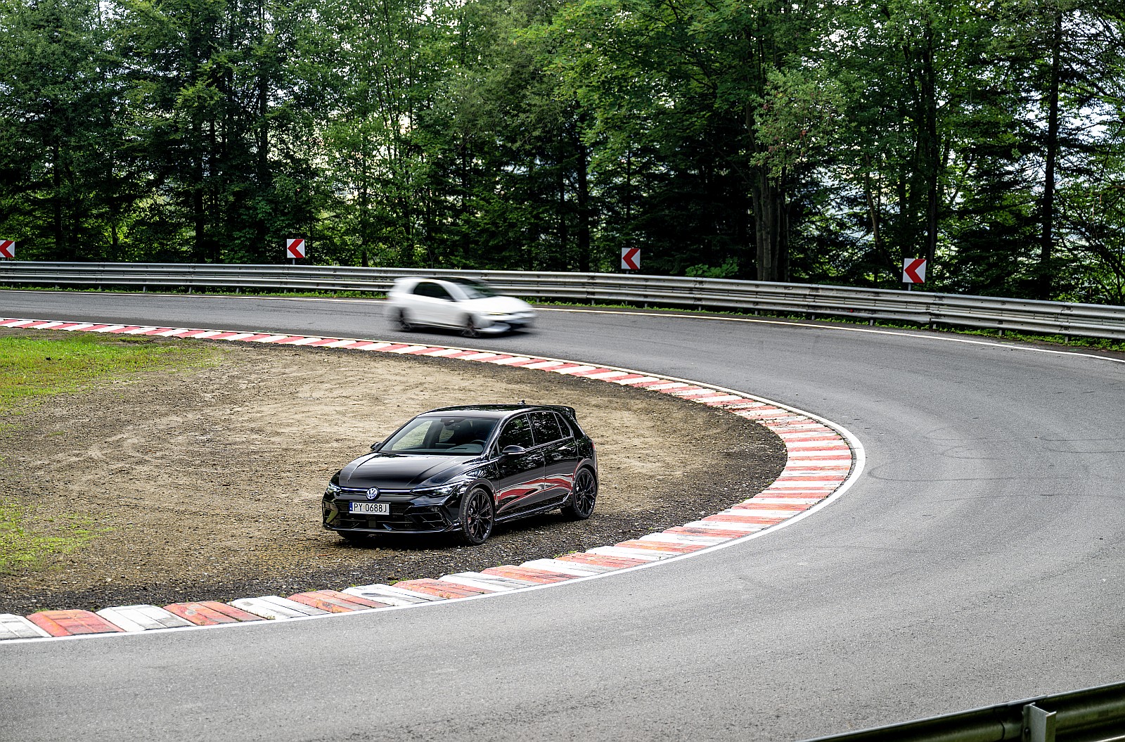 Volkswagen Golf R Black Edition