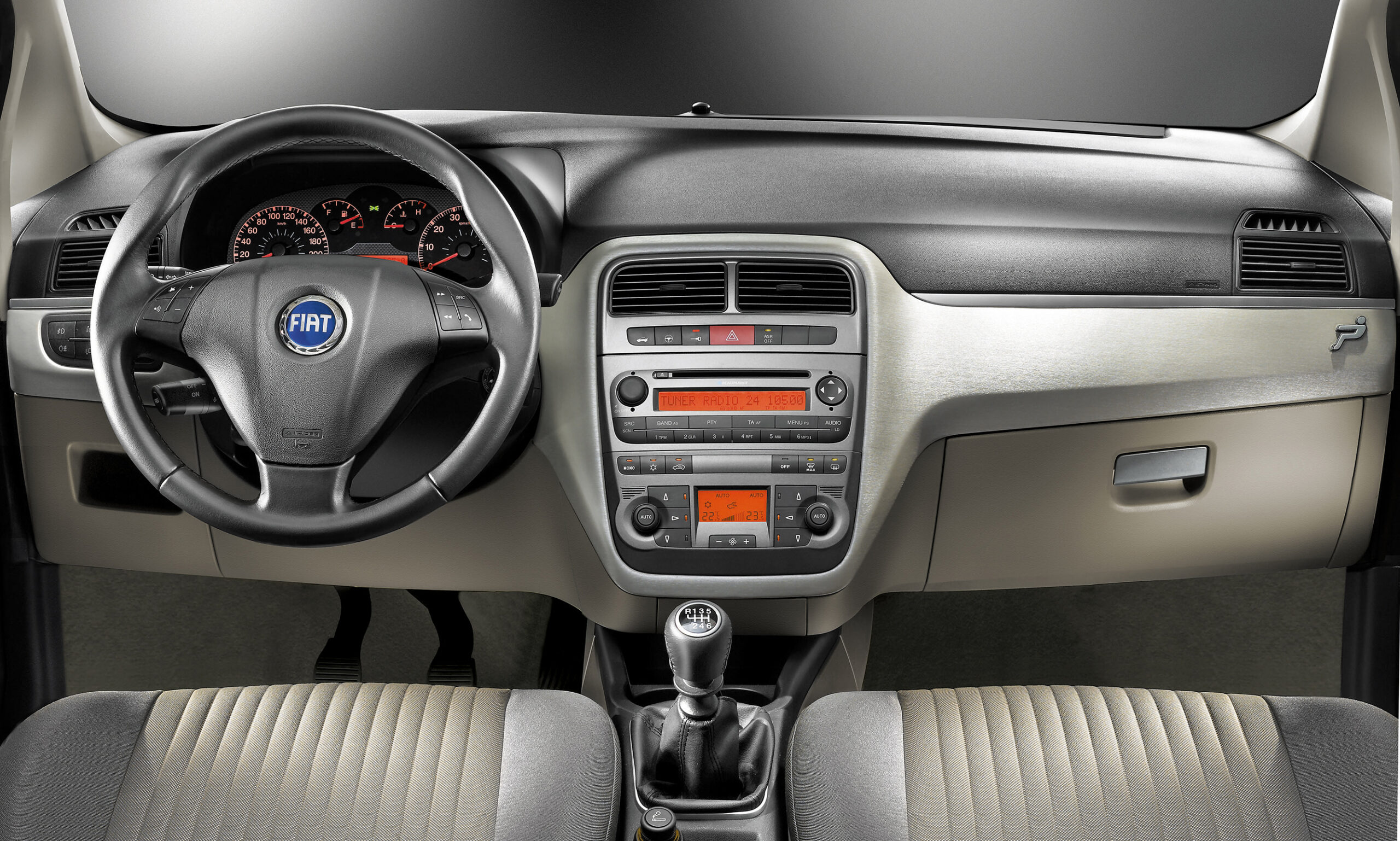 fiat_grande_punto_02