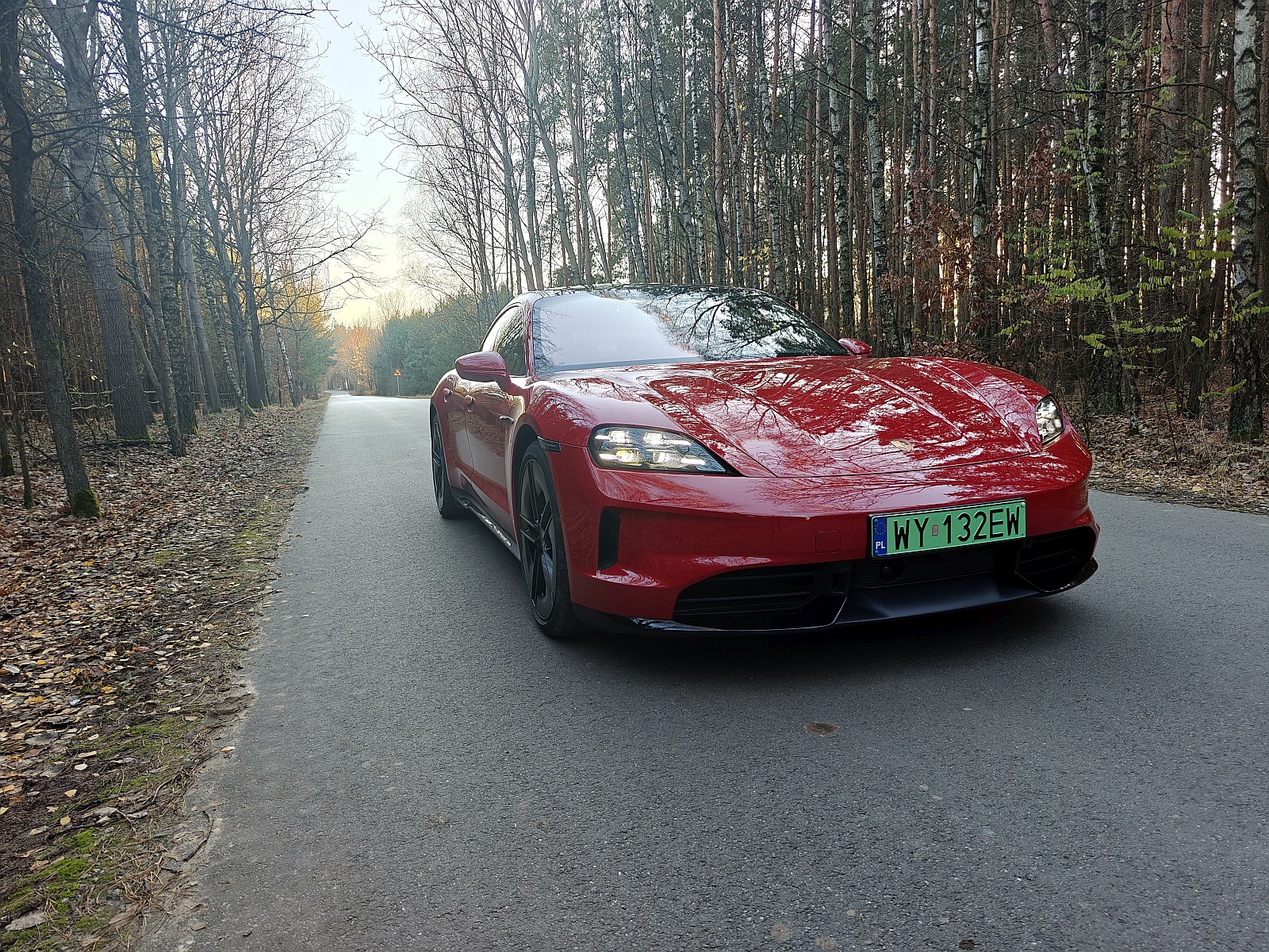Porsche Taycan GTS 2025