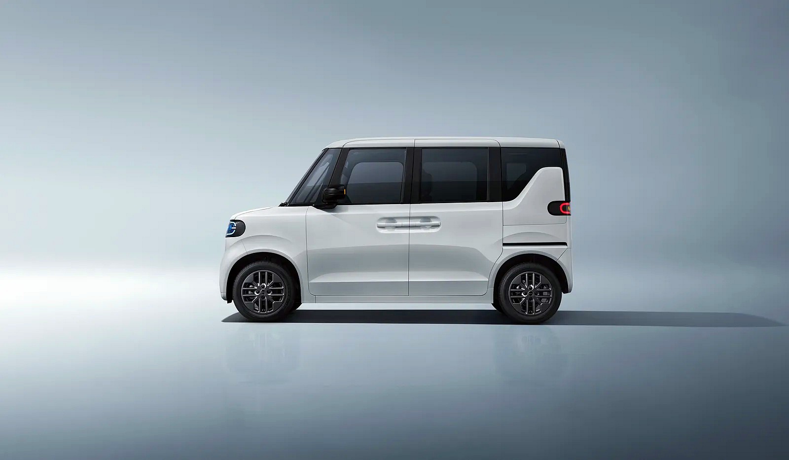 BYD Racco