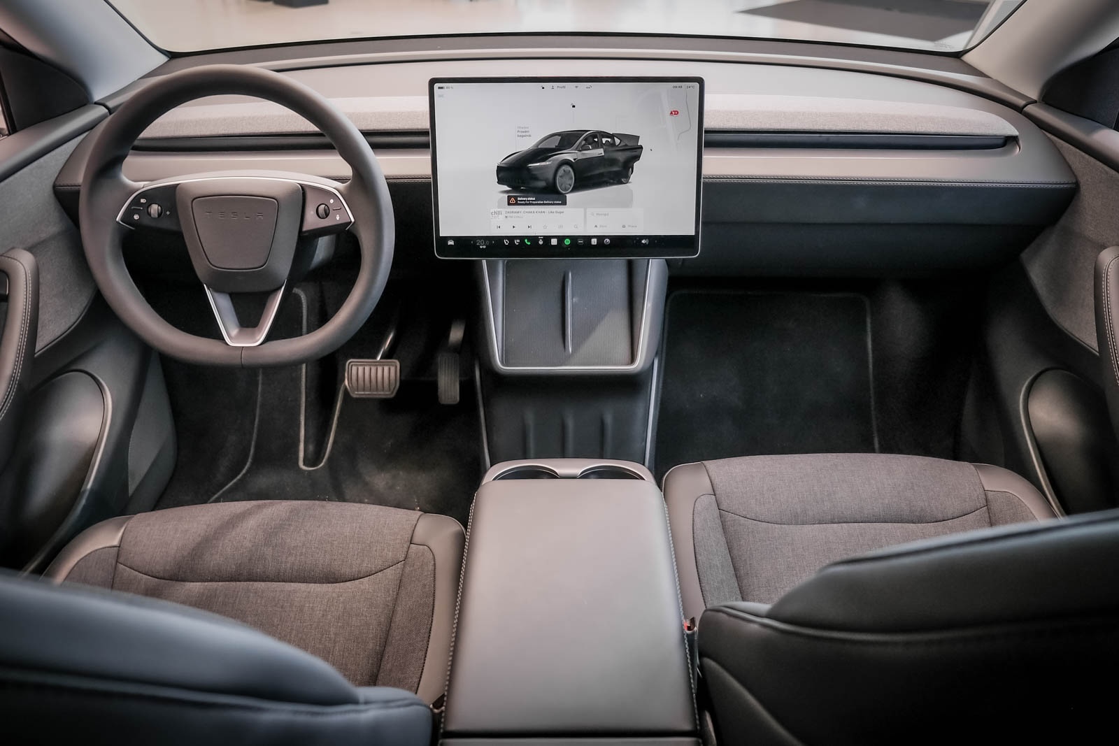 Tesla Model Y Standard