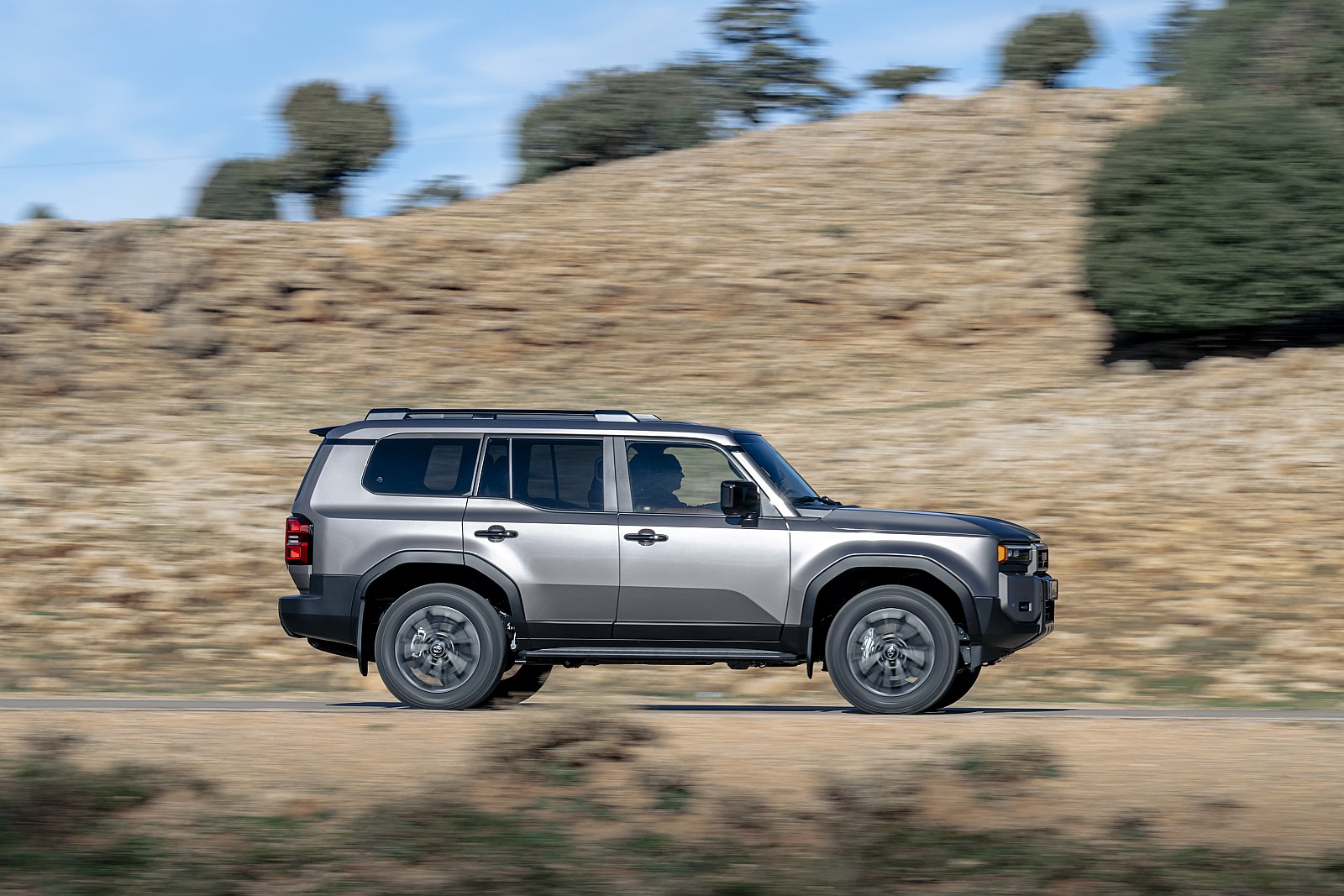 Toyota Land Cruiser MHEV