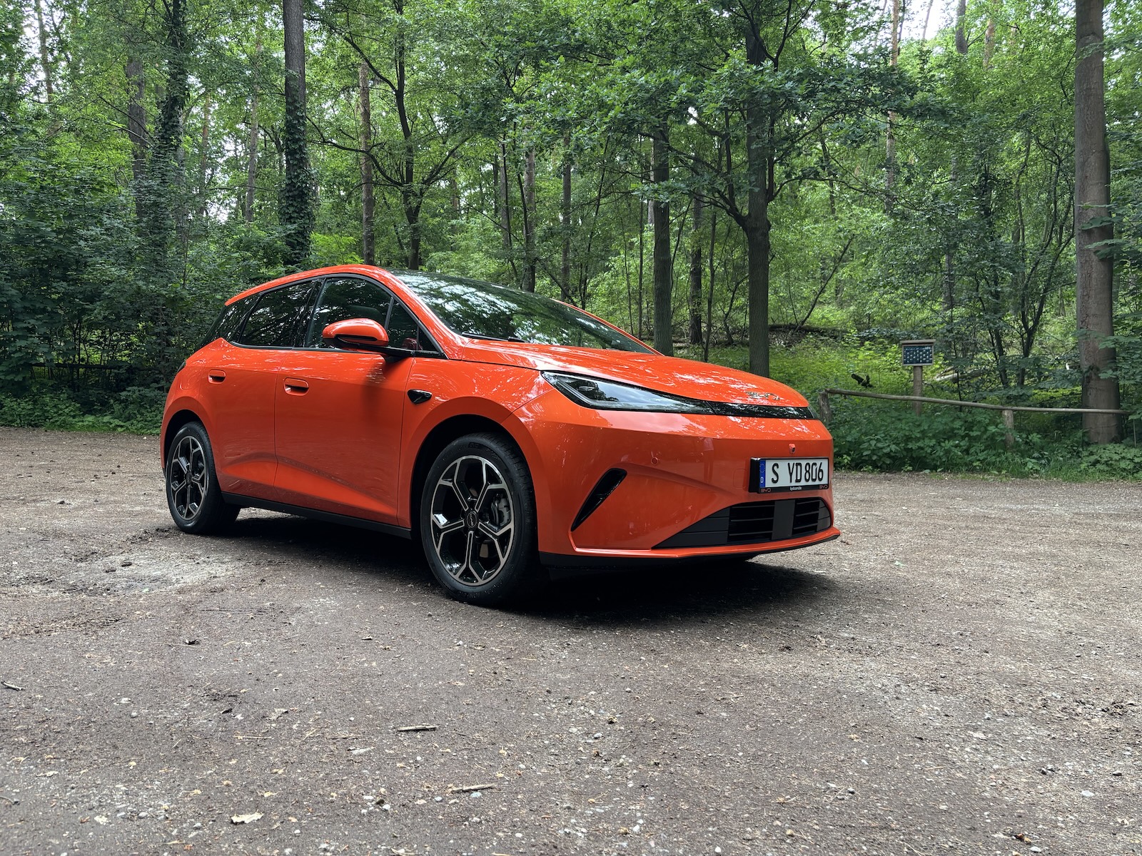 BYD Dolphin G DM-i