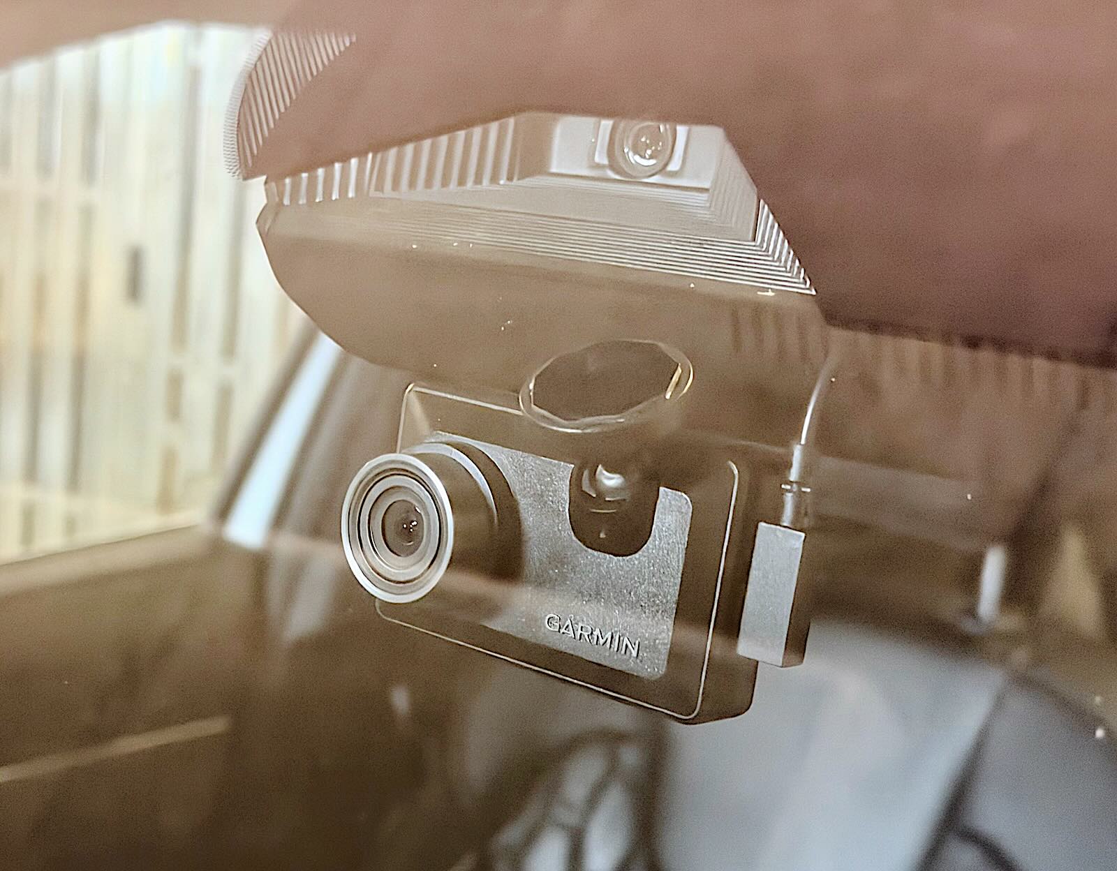 kamera Garmin Dash Cam X310 
