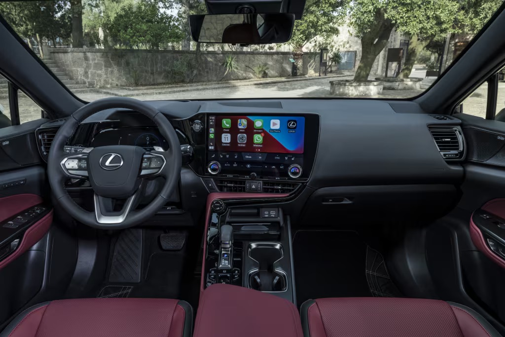 lexus nx wnętrze