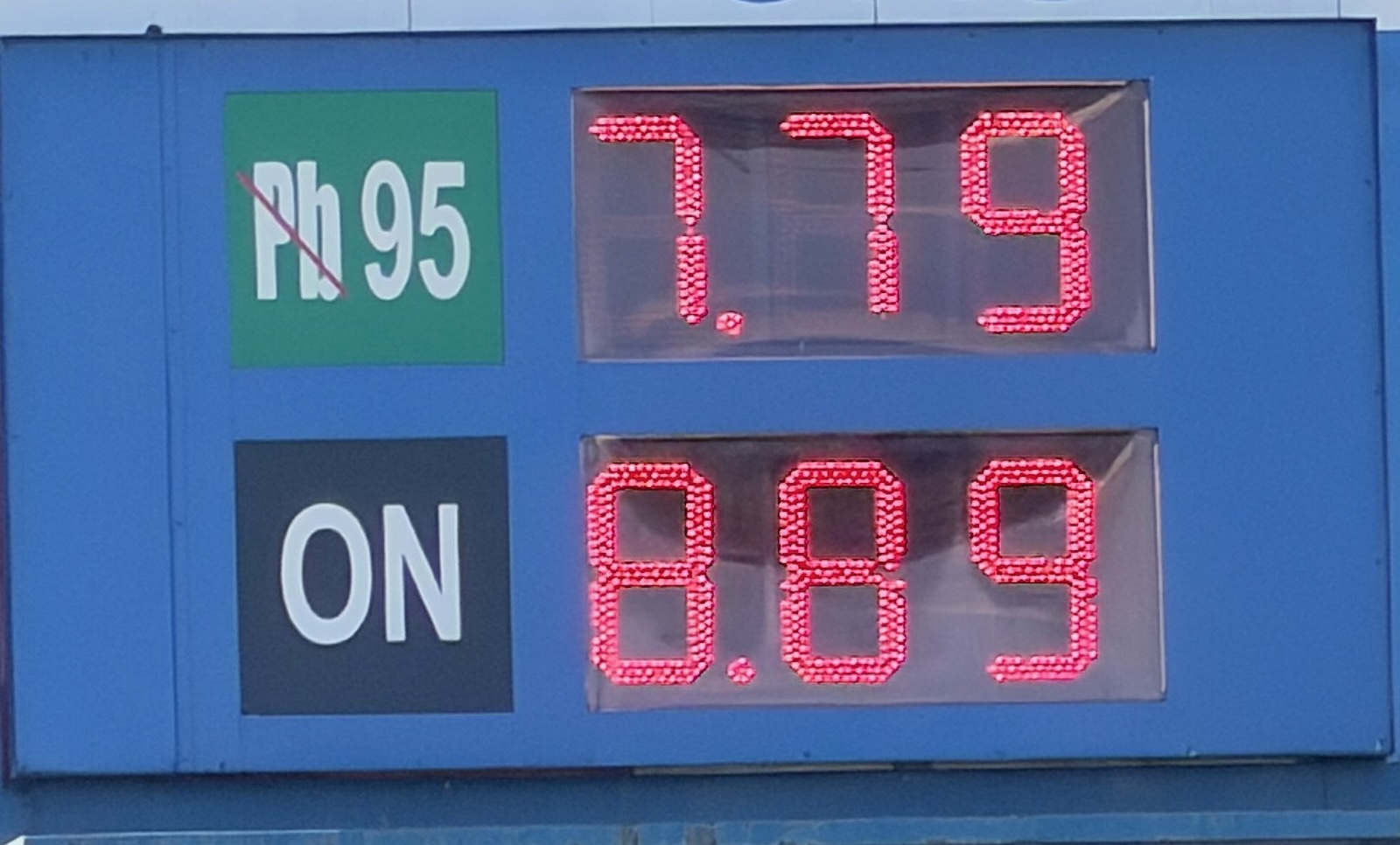 Ceny paliw: benzyna Ph 95 – 7,79, olej napędowy – 8,89.