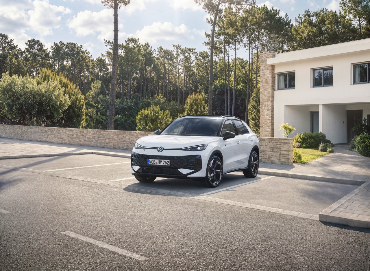 T-Roc hybrid 136 cena