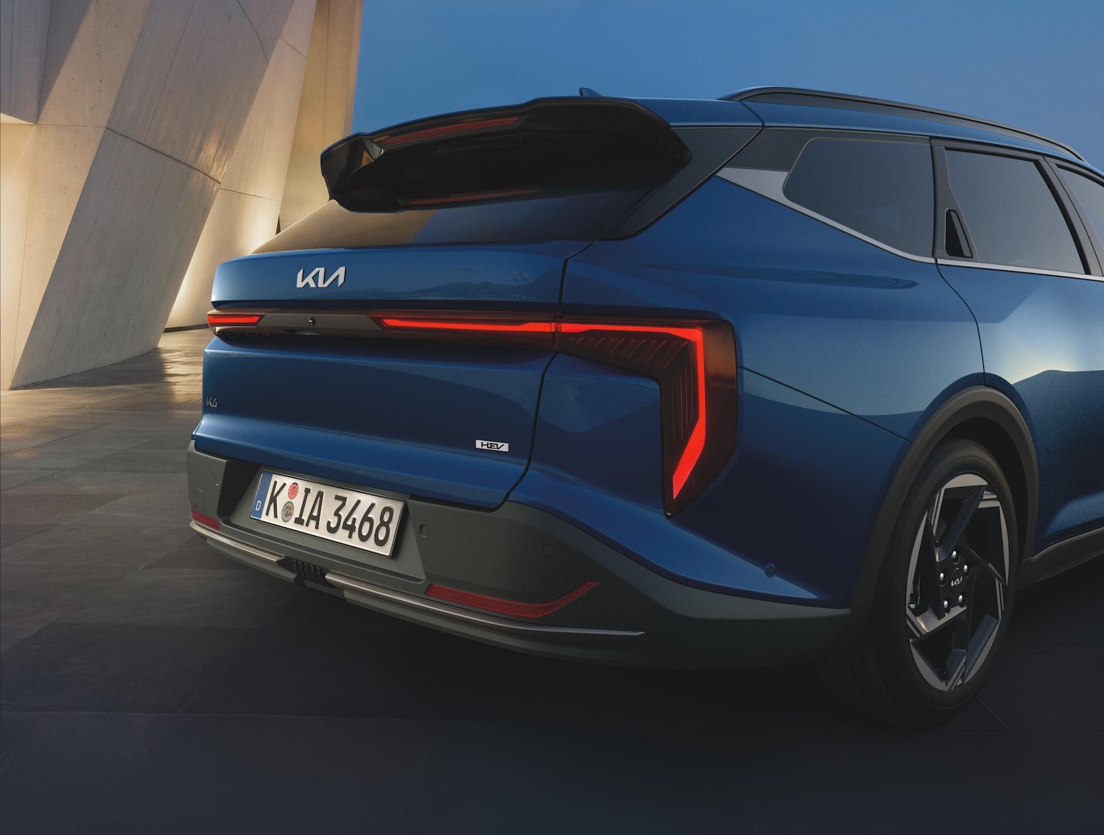 Kia K4 Hybrid